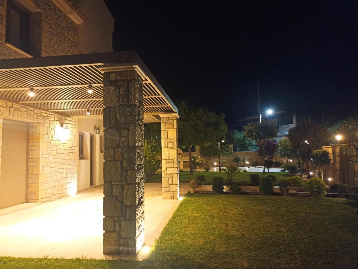 Вілла Seaside Retreat House Paralia Sergoulas Екстер'єр фото